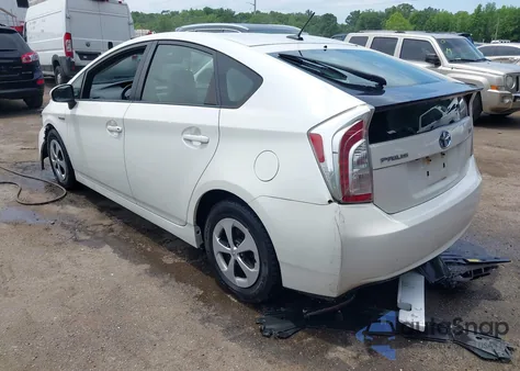 2013 Toyota Prius Four z USA, uszkodzony, nr VIN JTDKN3DUXD5672424